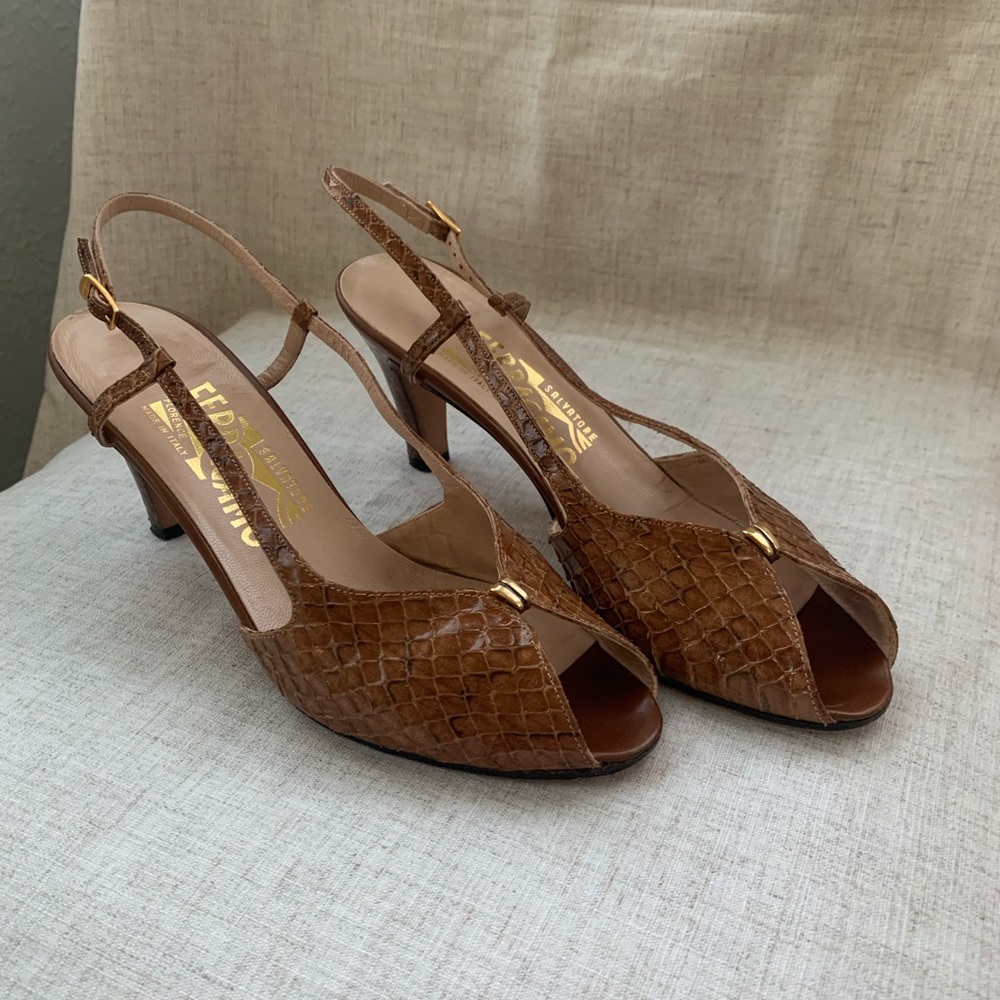 Vintage Salvatore Ferragamo Slingback Snakeskin Heels